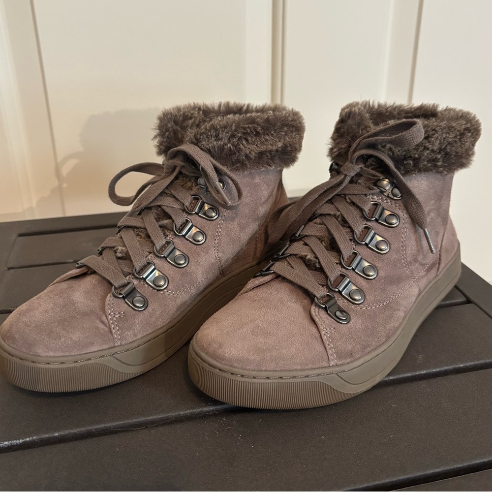 Johnston and Murphy suede booties